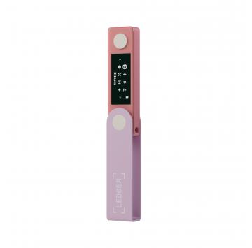 Pastelowo różowy portfel sprzętowy Ledger Nano X w nowoczesnej, kompaktowej obudowie