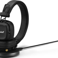 Ładowanie indukcyjne słuchawek Marshall Major IV