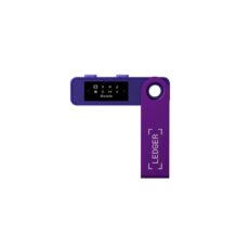 Ekran urządzenia Ledger Nano S Plus z przyciskami potwierdzającymi transakcję