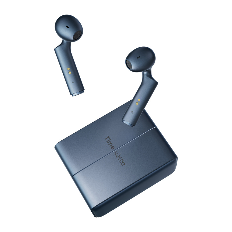 Słuchawki Timekettle W4 nad zamkniętym etui ładującym z logo Timekettle